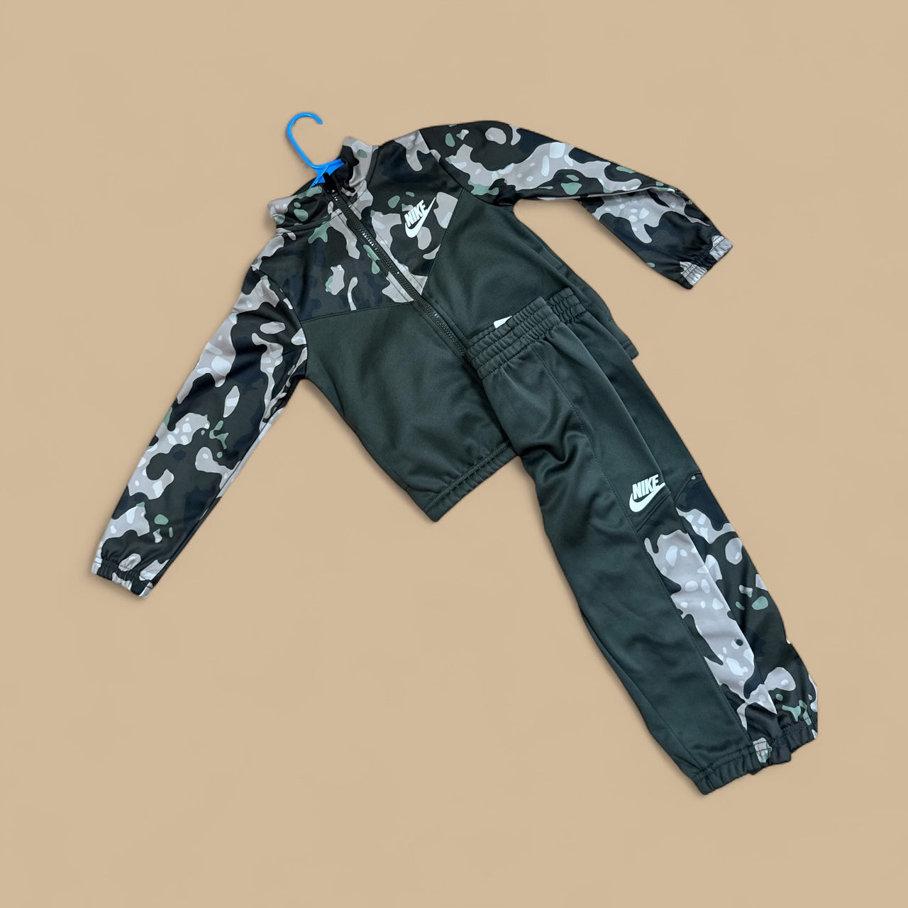 Nike Sweatsuit
